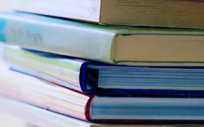 3 Rules for English Phrasal Verbs: Grammar Guide