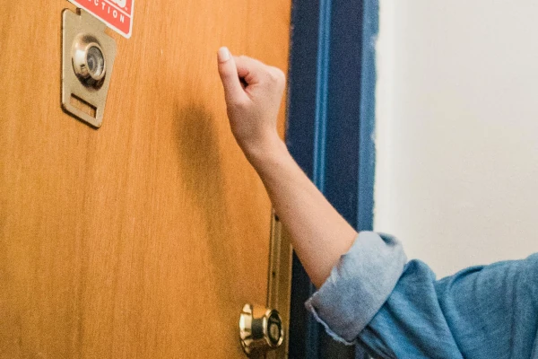 Understanding American Humor - Knock-Knock Jokes