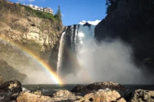 40 Amazing Experiences Around Seattle - Snoqualmie Falls